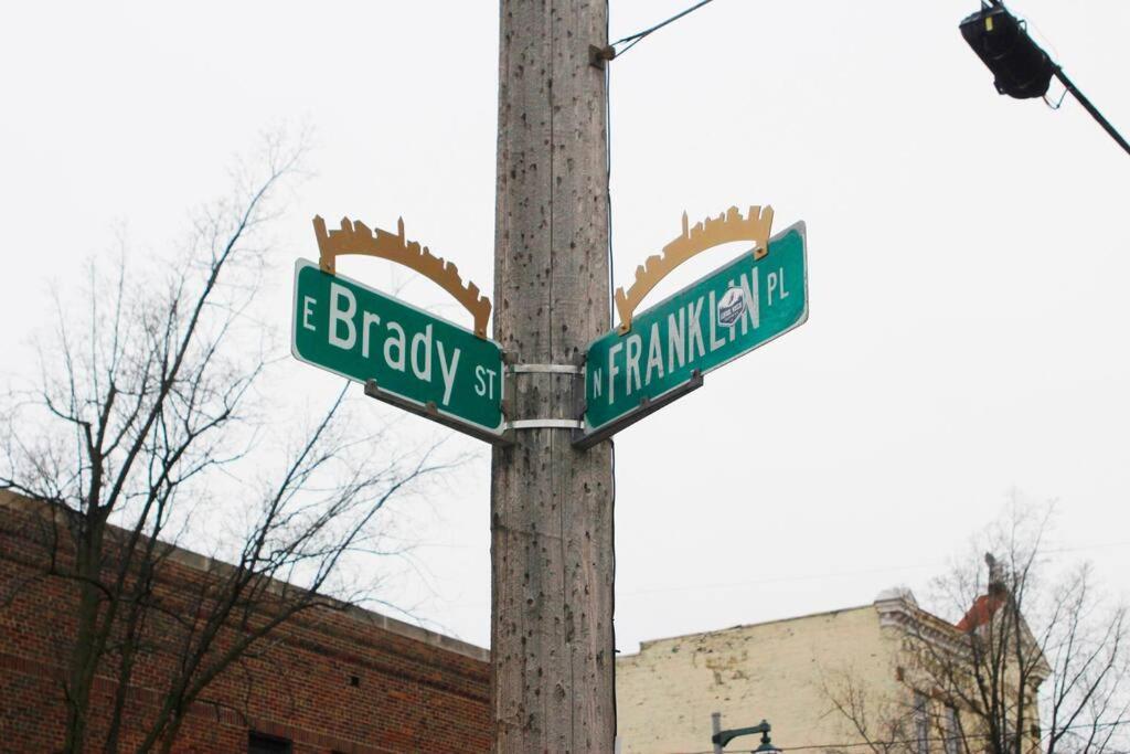 Renovated Brady St. Classic 密尔沃基 外观 照片